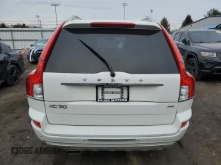2014 Volvo XC90 with VIN YV4952CZ7E1689841, listed as a Copart auction lot 43952565 with 99,977 mi miles and Salvage Title. Bid and sale history available at carsss.com. Image 6.