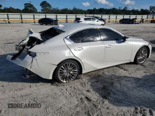 2022 Lexus IS with VIN JTHDA1D25N5118652, listed as a Copart auction lot 86983604 with 29,860 mi miles and Salvage Title. Bid and sale history available at carsss.com. Image 3.