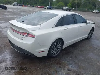 2017 Lincoln MKZ Hybrid Select с VIN 3LN6L5LU6HR657017, выставлен на аукционе IAAI как лот 42346163 с пробегом 93 104 миль миль и . История ставок и продаж доступна на DreamBid. Изображение 4.