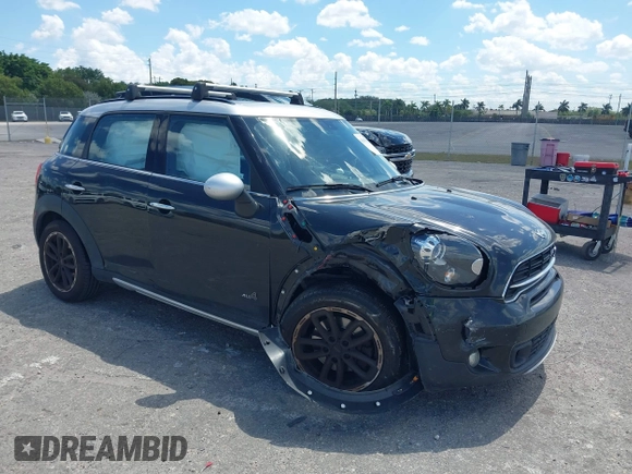 2016 MINI Countryman S z VIN WMWZC5C58GWU21536, wystawiony jako IAAI lot #41907958 z przebiegiem 83 761 mil mil oraz . Historia ofert i sprzedaży dostępna na DreamBid. Obrazek 1.