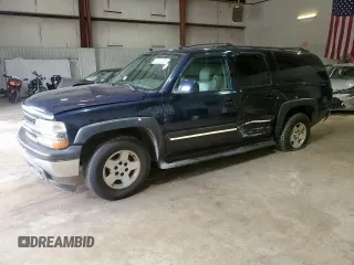 2005 Chevrolet Suburban LT z VIN 3GNEC16Z45G181056, wystawiony jako Copart lot #56736275 z przebiegiem 199 540 mil mil oraz Szkody całkowita. Historia ofert i sprzedaży dostępna na DreamBid. Obrazek 1.