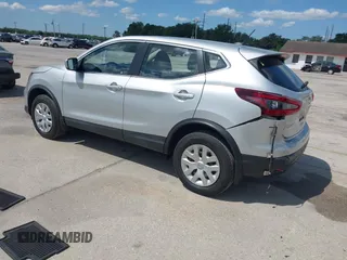 2020 Nissan Rogue Sport SV with VIN JN1BJ1CV2LW548086, listed as a IAAI auction lot 41985313 with 51,701 mi miles. Bid and sale history available at carsss.com. Image 3.