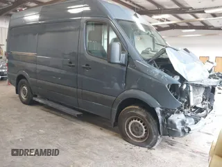2018 Mercedes-Benz Sprinter Cargo Worker with VIN WD3PE7CD8JP643531, listed as a IAAI auction lot 41895541 with 106,472 mi miles. Bid and sale history available at carsss.com. Image 1.