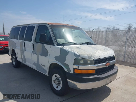 2006 Chevrolet Express Passenger with VIN 1GAHG35U461242216, listed as a IAAI auction lot 41797506 with 195,616 mi miles and . Bid and sale history available at DreamBid. Image 1.
