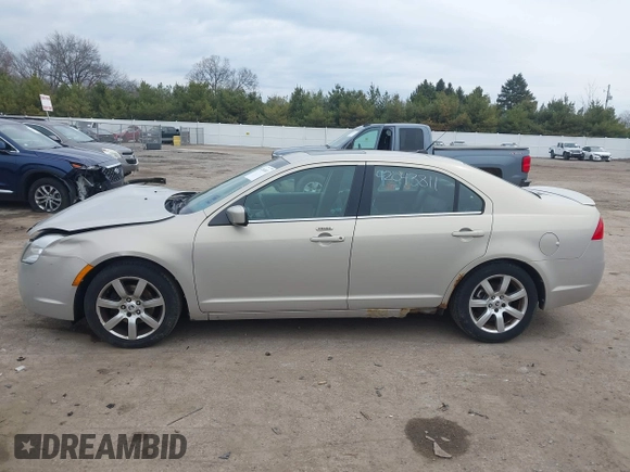 2010 Mercury Milan Premier z VIN 3MEHM0JG5AR651160, wystawiony jako IAAI lot #42043811 z przebiegiem 182 169 mil mil oraz . Historia ofert i sprzedaży dostępna na DreamBid. Obrazek 14.