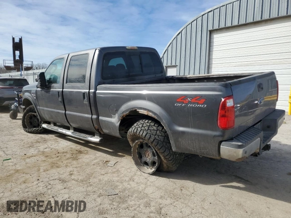 2008 Ford Super Duty F-250 SRW XL with VIN 1FTSW21R38EA63916, listed as a Copart auction lot 49290505 with 258,747 mi miles and Salvage Title. Bid and sale history available at carsss.com. Image 2.