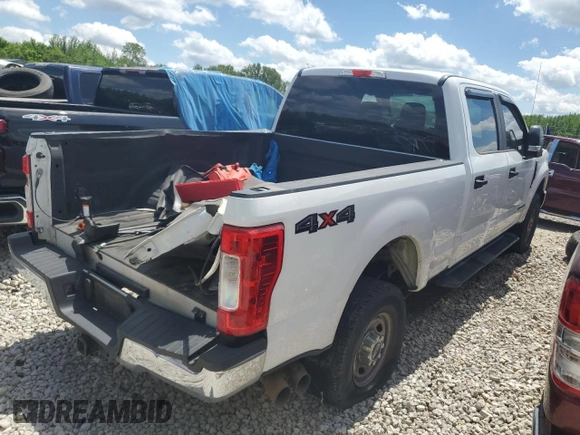 2018 Ford Super Duty F-250 SRW XL with VIN 1FT7W2BT6JEC36382, listed as a Copart auction lot 50999365 with 174,298 mi miles and Salvage Title. Bid and sale history available at carsss.com. Image 3.