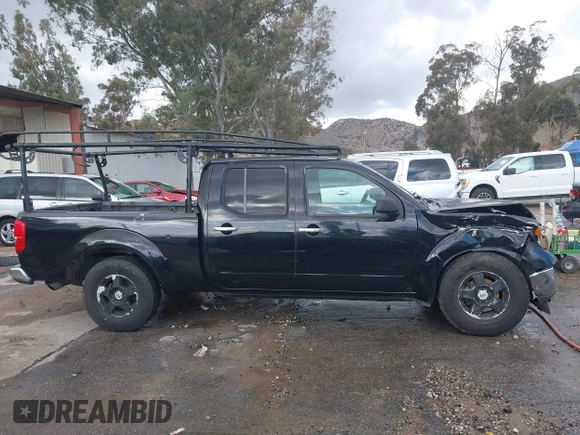 2007 Nissan Frontier SE z VIN 1N6AD09U97C454851, wystawiony jako IAAI lot #41566108 z przebiegiem 224 251 mil mil oraz . Historia ofert i sprzedaży dostępna na DreamBid. Obrazek 13.