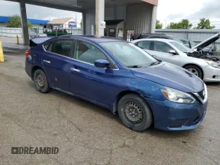 2018 Nissan Sentra S z VIN 3N1AB7AP4JY330897, wystawiony jako Copart lot #57653335 z przebiegiem 69 143 mil mil oraz Szkoda całkowita • Salvage title. Historia ofert i sprzedaży dostępna na DreamBid. Obrazek 4.