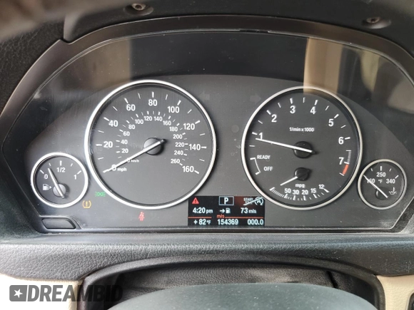 2013 BMW 3 Series 320i xDrive с VIN WBA3C3C53DF979218, выставлен на аукционе Copart как лот 54773715 с пробегом 154 369 миль миль и Списание • Salvage title. История ставок и продаж доступна на DreamBid. Изображение 9.
