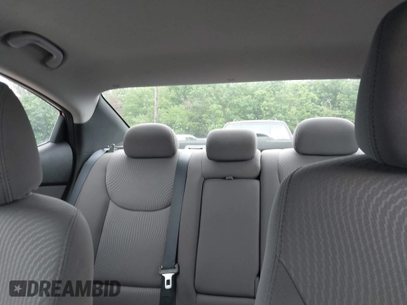 2016 Hyundai Elantra SE with VIN 5NPDH4AE7GH794343, listed as a IAAI auction lot 42119100 with 141,061 mi miles and . Bid and sale history available at DreamBid. Image 18.