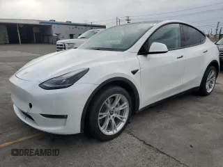 2022 Tesla Model Y Long Range z VIN 7SAYGDEE6NF308568, wystawiony jako Copart lot #59603675 z przebiegiem 35 481 mil mil oraz Szkoda całkowita • Salvage title. Historia ofert i sprzedaży dostępna na DreamBid. Obrazek 1.