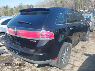 2009 Lincoln MKX with VIN 2LMDU68C89BJ09809, listed as a IAAI auction lot 41781216 with 239,975 mi miles. Bid and sale history available at carsss.com. Image 4.