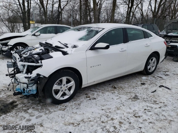 2024 Chevrolet Malibu LS with VIN 1G1ZC5ST9RF197580, listed as a Copart auction lot 43991255 with 17,997 mi miles and Salvage Title. Bid and sale history available at carsss.com. Image 1.