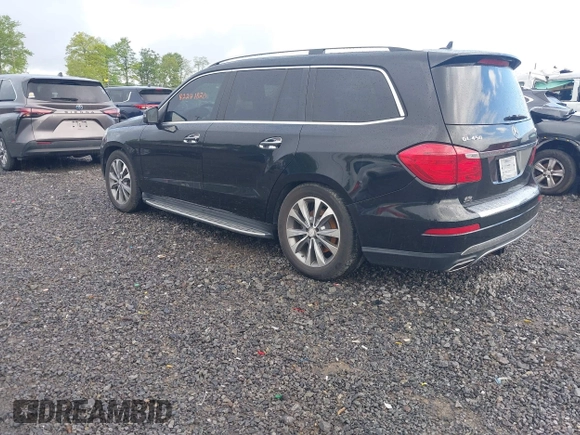2014 Mercedes-Benz GL 450 с VIN 4JGDF7CE6EA270377, выставлен на аукционе IAAI как лот 42241820 с пробегом 136 219 миль миль и . История ставок и продаж доступна на DreamBid. Изображение 3.