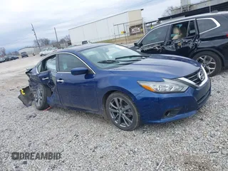 2018 Nissan Altima 2.5 S with VIN 1N4AL3AP9JC277082, listed as a IAAI auction lot 41520238 with 67,984 mi miles. Bid and sale history available at carsss.com. Image 1.