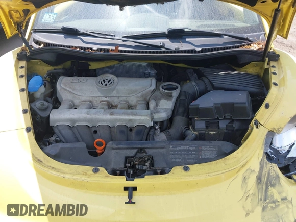 2009 Volkswagen Beetle S with VIN 3VWRG31C39M516518, listed as a IAAI auction lot 42393843 with 84,108 mi miles and . Bid and sale history available at DreamBid. Image 10.