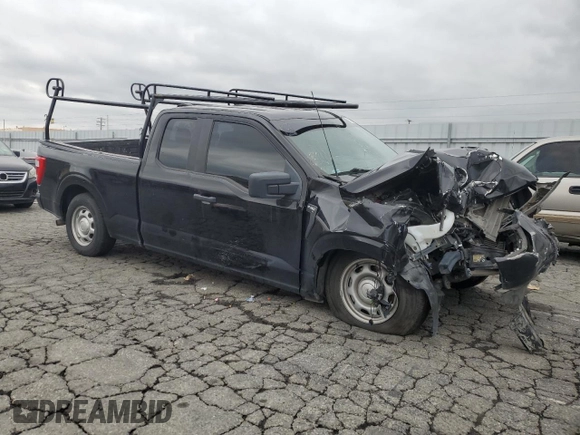 2022 Ford F-150 XL z VIN 1FTEX1C81NKD24854, wystawiony jako Copart lot #55755525 z przebiegiem 87 072 mil mil oraz Szkoda całkowita • Salvage title. Historia ofert i sprzedaży dostępna na DreamBid. Obrazek 4.