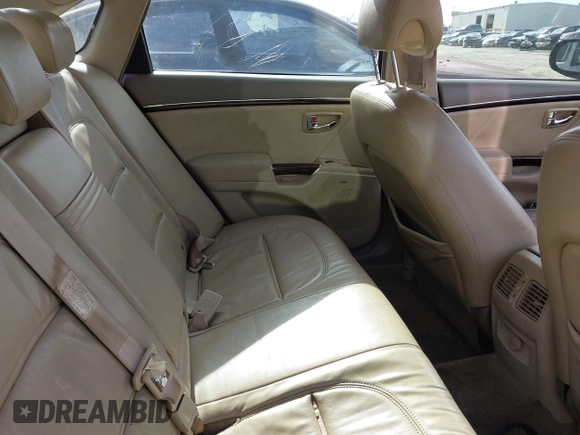 2009 Hyundai Azera Limited z VIN KMHFC46F59A428900, wystawiony jako IAAI lot #41234438 z przebiegiem 258 219 mil mil oraz . Historia ofert i sprzedaży dostępna na DreamBid. Obrazek 8.