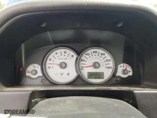 2007 Ford Escape XLT with VIN 1FMYU031X7KA25204, listed as a Copart auction lot 48975175 with 163,354 mi miles and Salvage Title. Bid and sale history available at carsss.com. Image 9.