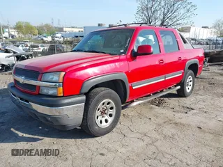 2006 Chevrolet Avalanche Z71 with VIN 3GNEK12Z66G122911, listed as a IAAI auction lot 42119853 with 256,848 mi miles. Bid and sale history available at carsss.com. Image 2.