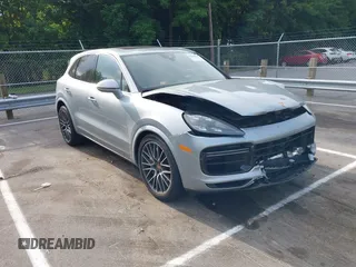 2021 Porsche Cayenne Turbo z VIN WP1AF2AY3MDA36233, wystawiony jako IAAI lot #42624234 z przebiegiem 41 539 mil mil oraz . Historia ofert i sprzedaży dostępna na DreamBid. Obrazek 1.
