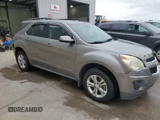 2012 Chevrolet Equinox 1LT z VIN 2GNALDEK0C6241833, wystawiony jako Copart lot #53895905 z przebiegiem 171 667 mil mil oraz Szkody całkowita. Historia ofert i sprzedaży dostępna na DreamBid. Obrazek 4.