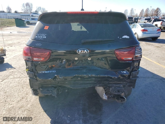 2019 Kia Sorento LX V6 with VIN 5XYPGDA5XKG475213, listed as a Copart auction lot 83560254 with 155,553 mi miles and Salvage Title. Bid and sale history available at carsss.com. Image 6.