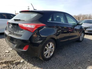 2014 Hyundai Elantra with VIN KMHD35LH5EU165755, listed as a Copart auction lot 49051275 with 146,648 mi miles and Salvage title. Bid and sale history available at DreamBid. Image 3.