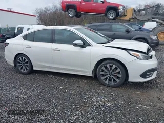 2021 Subaru Legacy Touring XT z VIN 4S3BWGP6XM3010551, wystawiony jako IAAI lot #42000181 z przebiegiem 68 351 mil mil oraz . Historia ofert i sprzedaży dostępna na DreamBid. Obrazek 13.