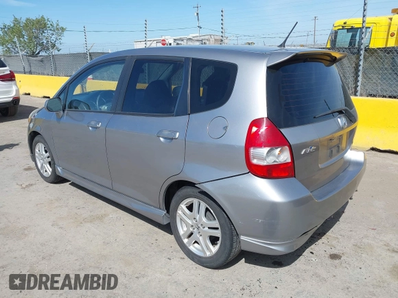 2008 Honda Fit Sport with VIN JHMGD376X8S039790, listed as a IAAI auction lot 42083840 with 227,602 mi miles. Bid and sale history available at carsss.com. Image 3.