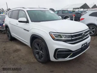 2022 Volkswagen Atlas 3.6L V6 SEL R-Line with VIN 1V2AR2CA5NC548221, listed as a IAAI auction lot 41781601 with 36,922 mi miles. Bid and sale history available at carsss.com. Image 1.