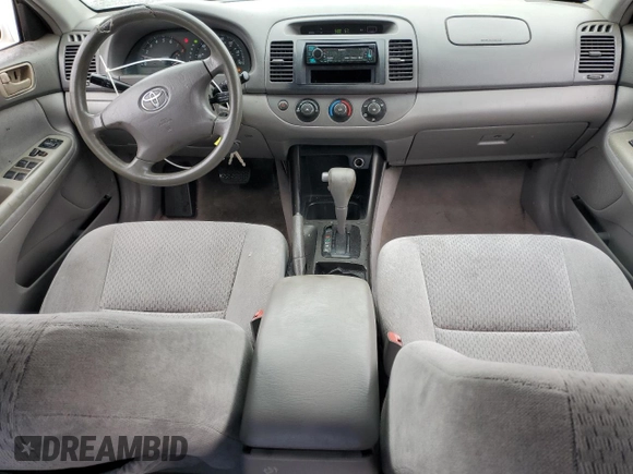 2004 Toyota Camry LE with VIN 4T1BE32K24U335720, listed as a Copart auction lot 51014555 with 190,461 mi miles and Clean Title. Bid and sale history available at carsss.com. Image 8.