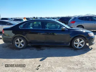 2012 Volkswagen Passat SE with VIN 1VWBH7A32CC047338, listed as a IAAI auction lot 41719936 with 184,255 mi miles. Bid and sale history available at carsss.com. Image 12.