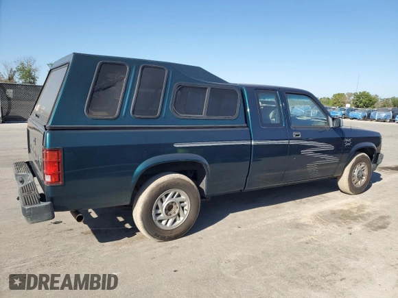 1993 Dodge Dakota with VIN 1B7FL23X8PS292033, listed as a Copart auction lot 48995955 with 103,197 mi miles and Clean Title. Bid and sale history available at DreamBid. Image 3.