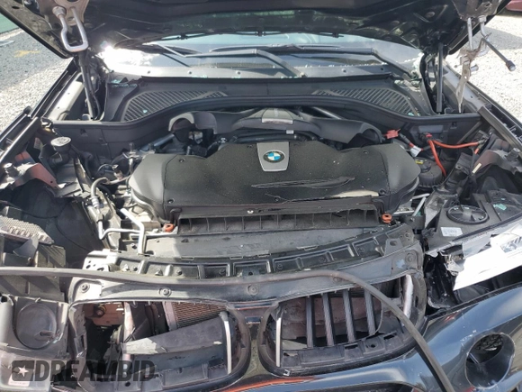 2016 BMW X6 xDrive50i with VIN 5UXKU6C50G0R33915, listed as a Copart auction lot 42183104 with 121,075 mi miles and . Bid and sale history available at DreamBid. Image 12.