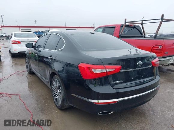 2015 Kia Cadenza Premium with VIN KNALN4D78F5169611, listed as a IAAI auction lot 41457679 with 102,166 mi miles. Bid and sale history available at carsss.com. Image 3.