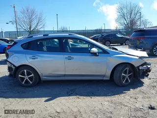 2022 Subaru Impreza Premium with VIN 4S3GTAV69N3709427, listed as a IAAI auction lot 41708511 with 25,652 mi miles. Bid and sale history available at carsss.com. Image 12.