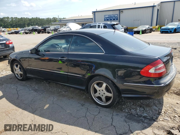 2004 Mercedes-Benz CLK 500 with VIN WDBTJ75J94F071171, listed as a Copart auction lot 60000435 with 204,585 mi miles and Clean title. Bid and sale history available at DreamBid. Image 2.