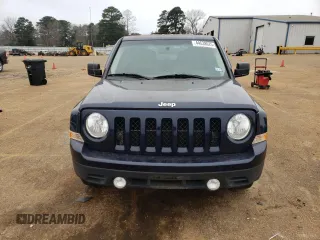 2017 Jeep Patriot Sport z VIN 1C4NJPBB9HD132138, wystawiony jako Copart lot #44538625 z przebiegiem 152 714 mil mil oraz Szkoda całkowita • Salvage title. Historia ofert i sprzedaży dostępna na DreamBid. Obrazek 5.