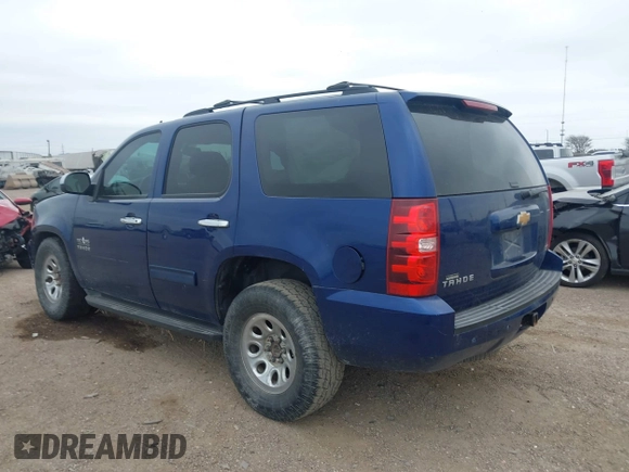 2012 Chevrolet Tahoe LS with VIN 1GNSCAE07CR271482, listed as a IAAI auction lot 41582756 with 134,299 mi miles and . Bid and sale history available at DreamBid. Image 3.