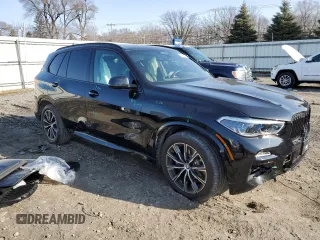 2020 BMW X5 M50i with VIN 5UXJU4C0XLLE46091, listed as a Copart auction lot 44954093 with 39,468 mi miles. Bid and sale history available at carsss.com. Image 4.