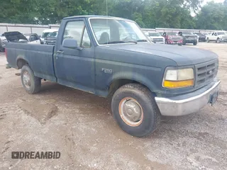 1996 Ford F-250 с VIN 2FTHF25H5TCA13514, выставлен на аукционе IAAI как лот 42379799 с пробегом Не указан миль и . История ставок и продаж доступна на DreamBid. Изображение 1.