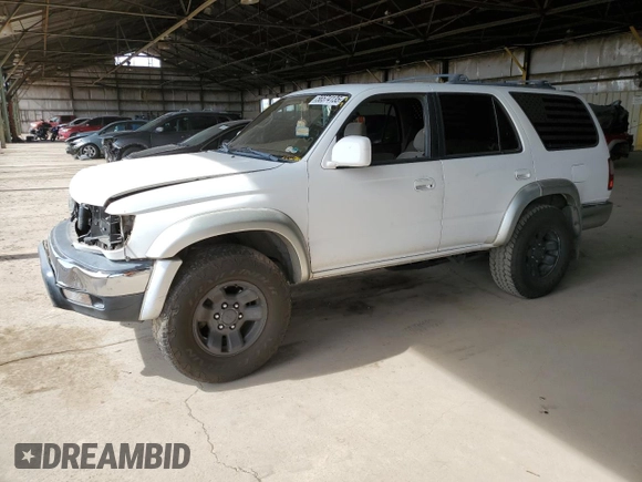 2000 Toyota 4Runner SR5 z VIN JT3GN86R9Y0169700, wystawiony jako Copart lot #56574135 z przebiegiem 197 734 mil mil oraz Szkoda całkowita • Salvage title. Historia ofert i sprzedaży dostępna na DreamBid. Obrazek 1.
