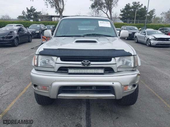 2001 Toyota 4Runner SR5 with VIN JT3HN86R910341766, listed as a IAAI auction lot 41893718 with 247,853 mi miles. Bid and sale history available at carsss.com. Image 12.