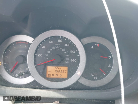 2011 Toyota RAV4 Ltd with VIN 2T3DK4DV2BW041561, listed as a IAAI auction lot 41711371 with 167,855 mi miles. Bid and sale history available at carsss.com. Image 7.