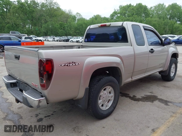 2004 GMC Canyon SLE Z71 with VIN 1GTDS196448215817, listed as a IAAI auction lot 42149485 with 132,760 mi miles. Bid and sale history available at carsss.com. Image 4.