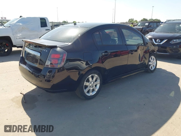 2012 Nissan Sentra S z VIN 3N1AB6AP7CL733914, wystawiony jako IAAI lot #41958985 z przebiegiem 74 030 mil mil oraz . Historia ofert i sprzedaży dostępna na DreamBid. Obrazek 4.