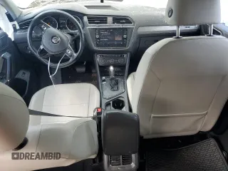 2018 Volkswagen Tiguan SEL with VIN 3VV3B7AX4JM006010, listed as a Copart auction lot 61416365 with 52,483 mi miles and Salvage title. Bid and sale history available at DreamBid. Image 8.