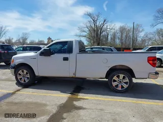 2014 Ford F-150 XL with VIN 1FTMF1CM1EKD53945, listed as a IAAI auction lot 41889789 with 296,163 mi miles. Bid and sale history available at carsss.com. Image 14.